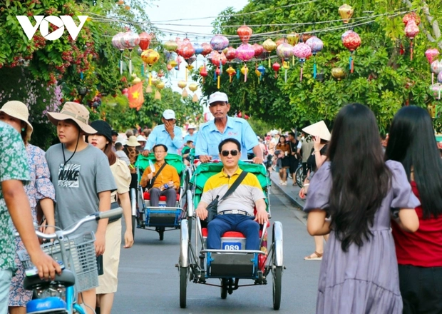 Tỉnh Quảng Nam đã đón khoảng 245.000 lượt khách du lịch từ ngày 29/4 đến 3/5.