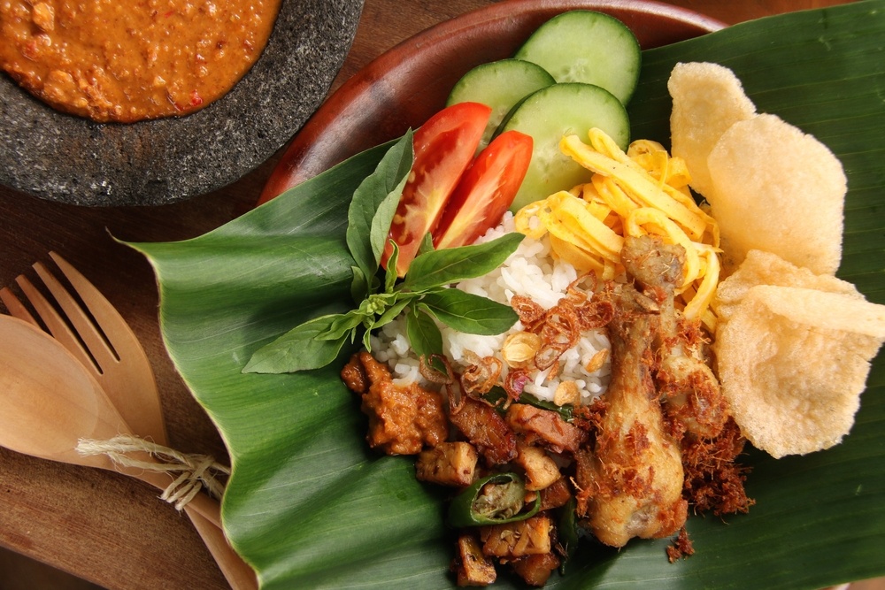 Một suất nasi uduk hấp dẫn tại Jakarta.
