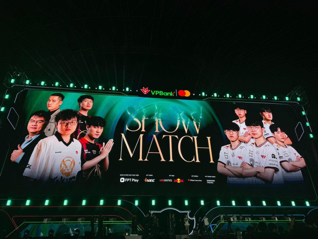 Drama VPBank mời T1: Vì sao caster Việt “đứng ngoài”?