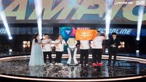 ội tuyển FPT Polytechnic nâng cao chiếc cúp vô địch giải đấu FC Online FVPL Spring 2026 tại Nhà thi đấu Quân khu 7